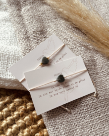 Jaspis hartje op satijnkoord - Crème