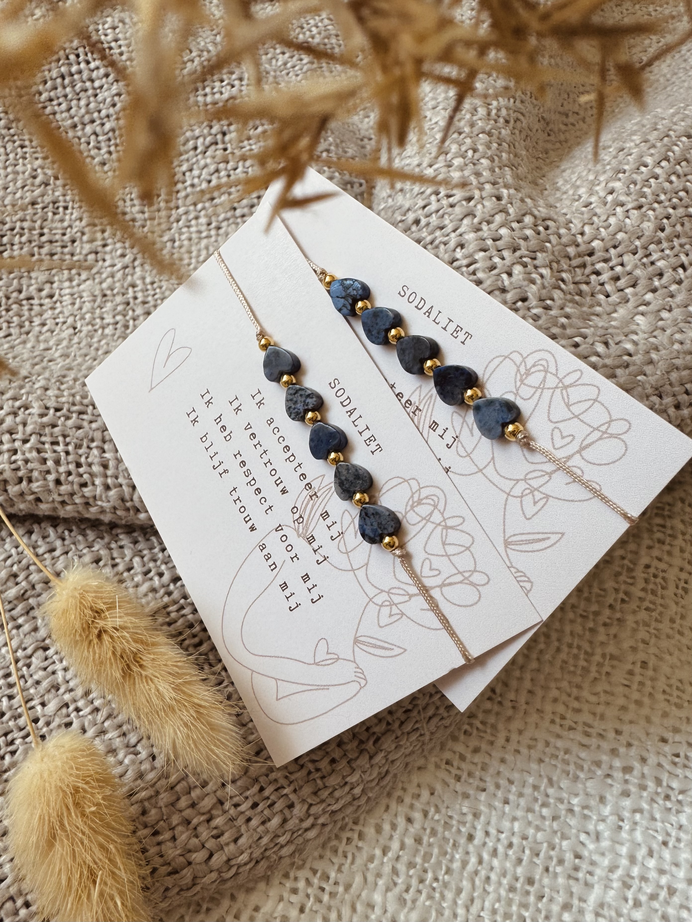 Sodaliet Hartjes Armbandje