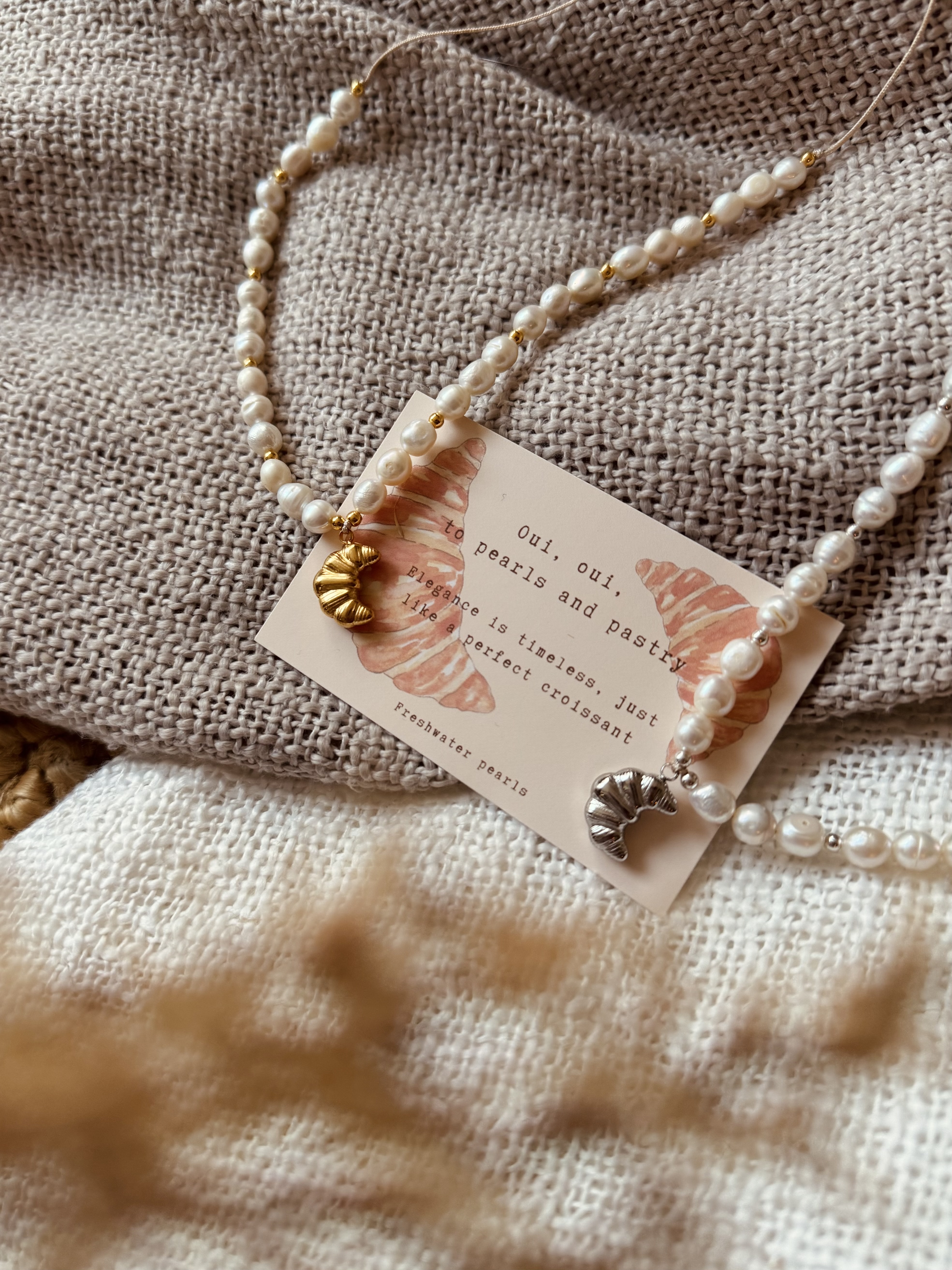 Tiny Truths - Croissant Ketting