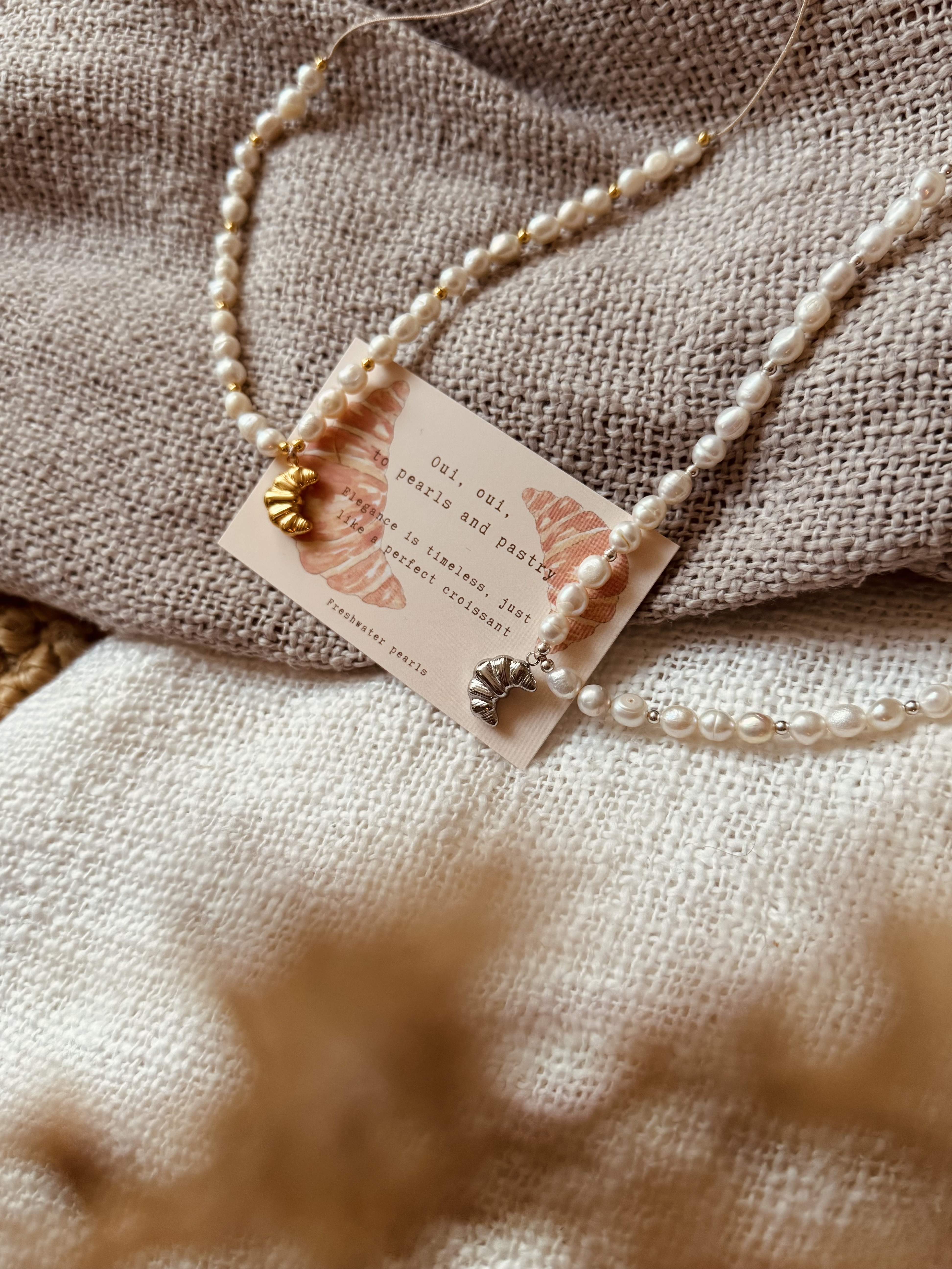 Tiny Truths - Croissant Ketting