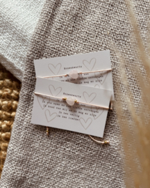 Rozenkwarts hartje op satijnkoord - Zalm