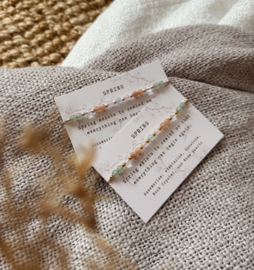Tiny Truths - Spring armbandje