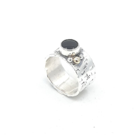Zilveren ring met donkere rookkwarts.