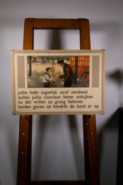 Moeder pakt een kwast. Jullie hebben eigenlijk straf verdiend. 2 Zijdig