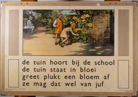 Daar is Miesje ook . De tuin hoort bij school. 2Zijdig