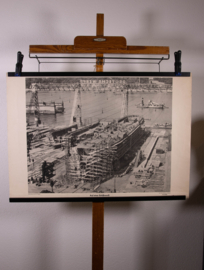 Op de scheepswerf