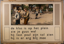 Moeder gaat naar Fik. De klas is op het plein. 2 Zijdig.