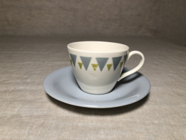 Kop en schotel T.G. Green Tableware, decor 'Trio Gayday'
