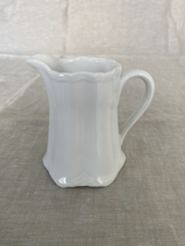 Koffiekop Hutschenreuther, wit met golfrand