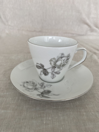 Ontbijtservies Wunsiedel Rosalinde, wit met grijze roos