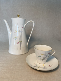 Koffiekan Eschenbach, geometrisch motief