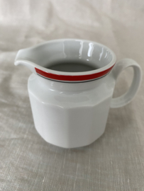 Melkkannetje en suikerpot Mitterteich, roodzwarte rand