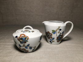 Melkkannetje en suikerpot Mitterteich Bavaria, bloemendecor