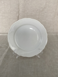 Gebaksbord Hutschenreuther, wit met golfrand