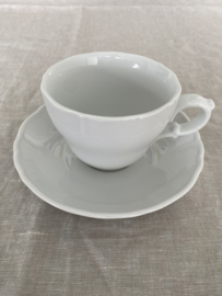 Koffiekop Hutschenreuther, wit met golfrand