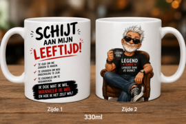 bedrukte Beker / mok met tekst en afbeelding - schijt aan mijn leeftijd