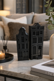 Luxe Amsterdamse Huisjes Set (2 stuks) – Design Waxinelichthouders met Warme LED Sfeer