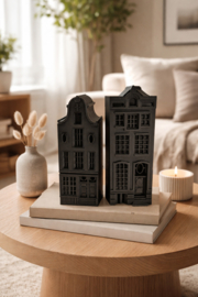 Luxe Amsterdamse Huisjes Set (2 stuks) – Design Waxinelichthouders met Warme LED Sfeer