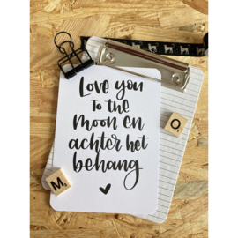 To the moon en achter het behang