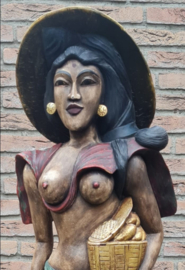 Balinese vrouw 1 Meter hoog