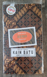 Kain batu ( batik )