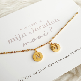 Ketting met initialcoins