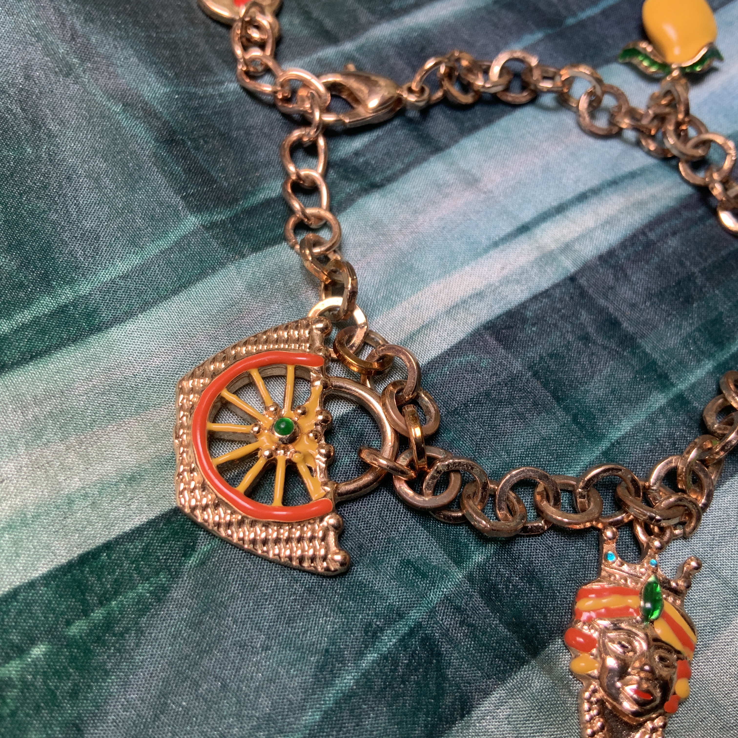Bedelarmbandje BYS