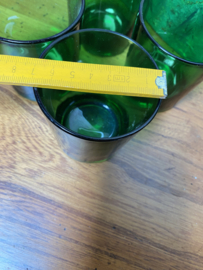 Groen waterglas