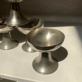 Vintage, metalen ijscoupe