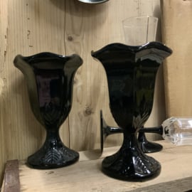 Zwart sorbetglas