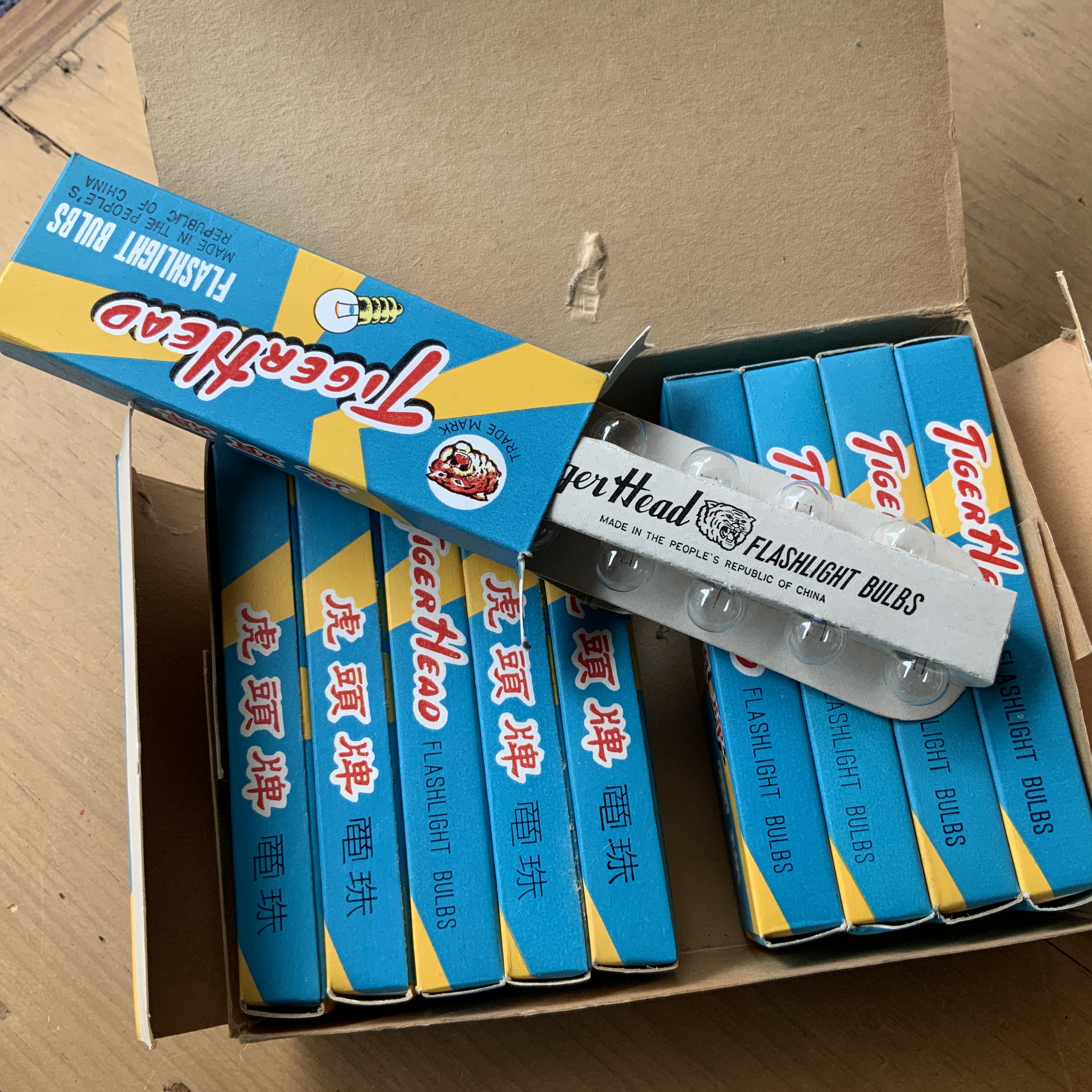 Vintage verpakking fietslampjes
