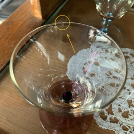 Set borrelglaasjes, gekleurde voet
