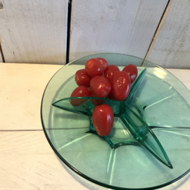 Verdeelschaaltje van groen persglas