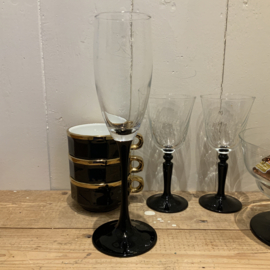 Champagneglas LUMINARC met zwarte voet