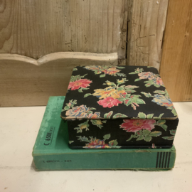 Oude Franse stoffen doos