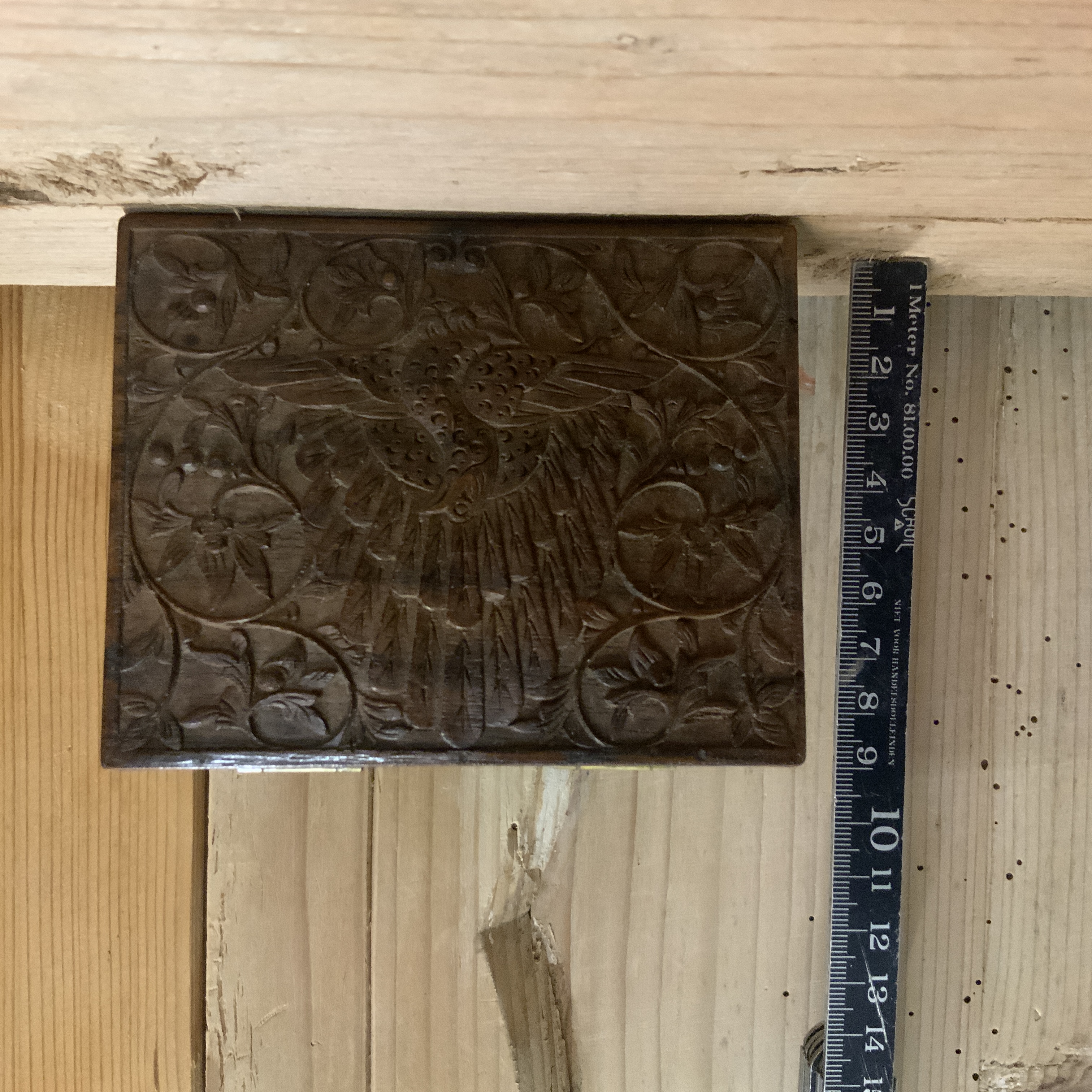 Doosje houtsnijwerk
