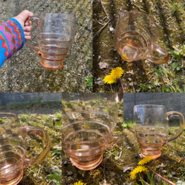 Kan van roze glas
