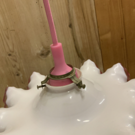 Melkglas lamp met roze rand