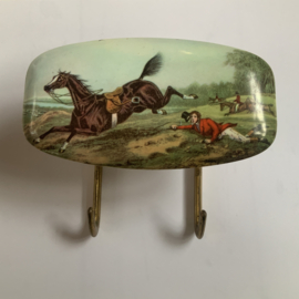 Vintage kledinghaak “ jacht”