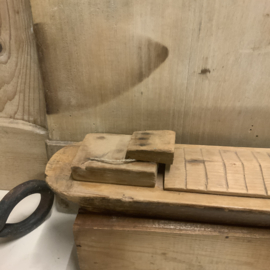 Houten bootje, volkskunst