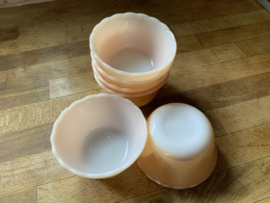 Set FIRE KING schaaltjes peach