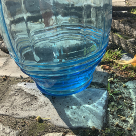 Grote pot van persglas