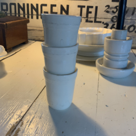 3 melkbekers van Regout