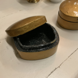 Set van 2 goudkleurige doosjes van papier-maché