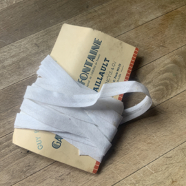 Oud kaartje met lint