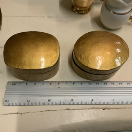 Set van 2 goudkleurige doosjes van papier-maché