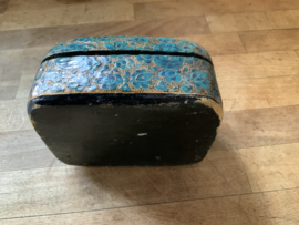 Vintage doosje van papier-maché