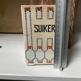 Oude verweerde pot “SUIKER”