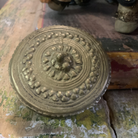 Rond vintage doosje.