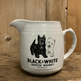 BLACK AND WHITE waterkan